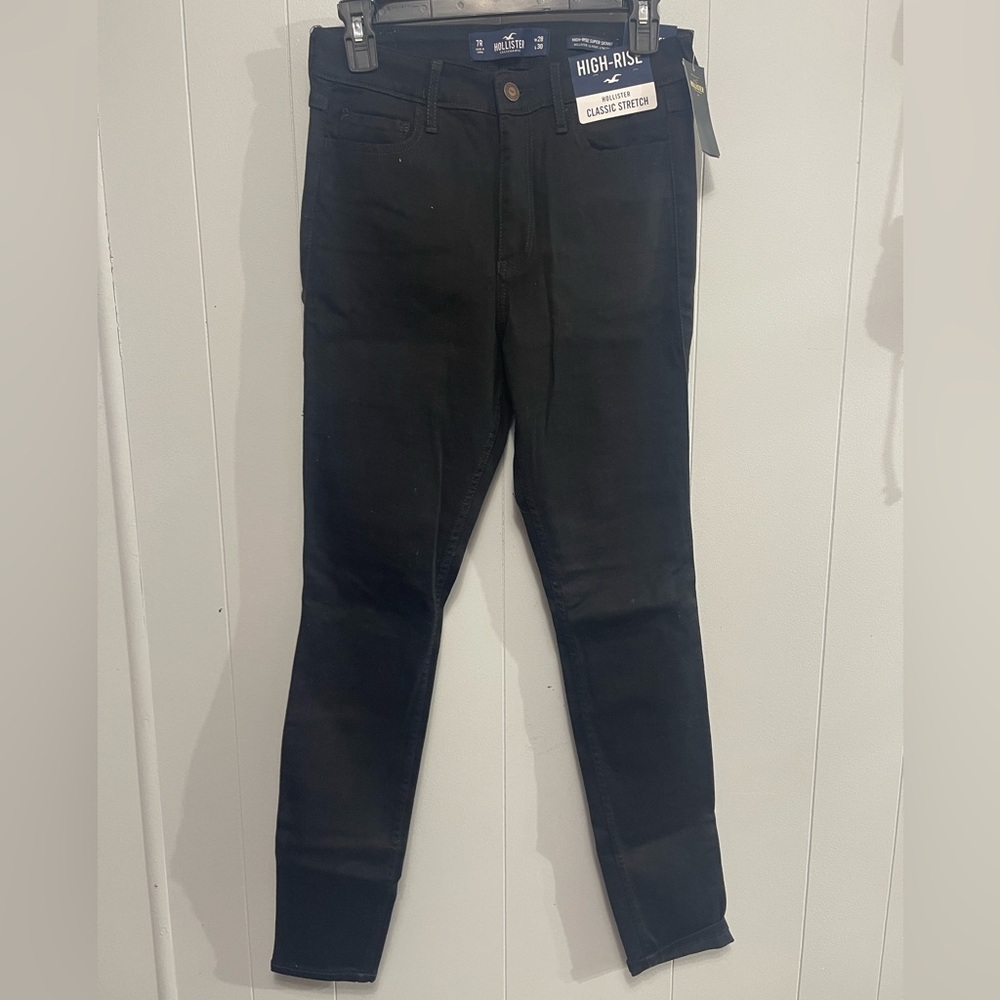 Hollister Women’s High-Rise Super Skinny Jeans